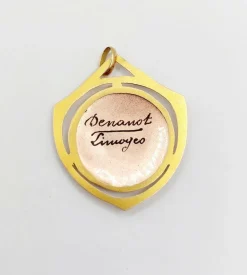 Pendentif art nouveau Limoges or jaune plaque émaillée à la jeune fille