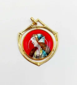 Pendentif art nouveau Limoges or jaune plaque émaillée à la jeune fille