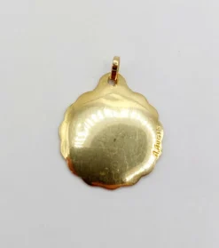 Pendentif AUGIS médaille d'amour 22mm or 18k et rubis :