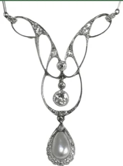 Pendentif Belle Époque en platine, perle fine et brillants