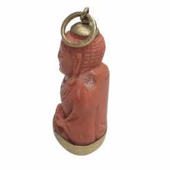 Pendentif Bouddha en or 18 carats et corail