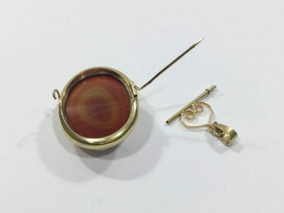 Pendentif Broche Camée Agate