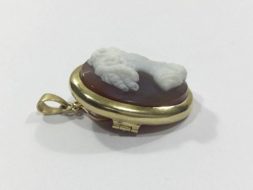 Pendentif Broche Camée Agate