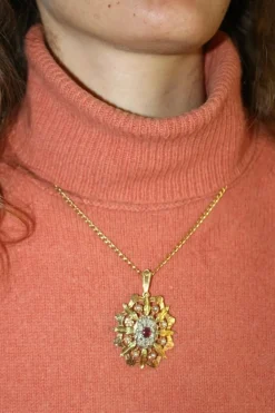Pendentif Broche Napoléon III trois ors diamants grenat
