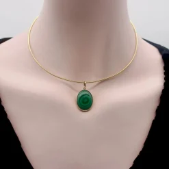 Pendentif cercles concentriques en malachite signature dorée