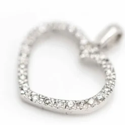 Pendentif coeur en diamant