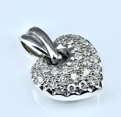 Pendentif coeur or blanc 29 diamants