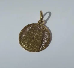 Pendentif commémoratif Cathédrale de Reims en or