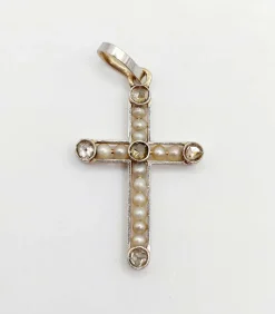 Pendentif croix Art Déco or, diamant taille ancienne, diamant taille roses et perles (circa 1920)