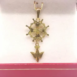 Pendentif croix en or