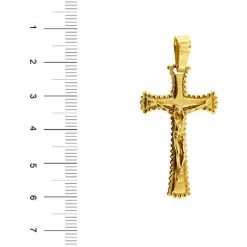 Pendentif croix en or jaune