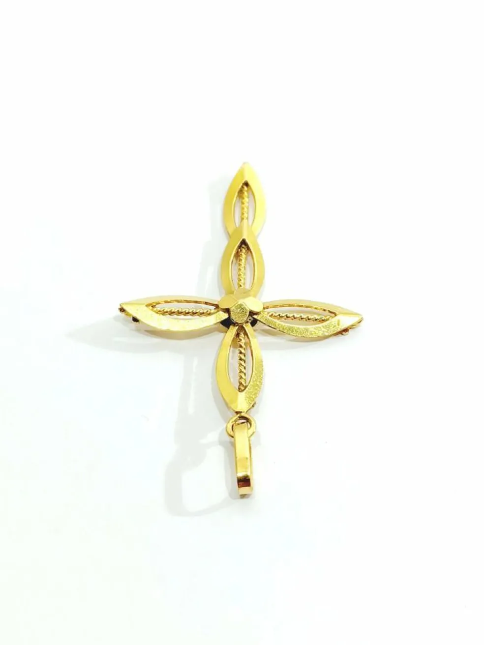 Pendentif Croix Or jaune
