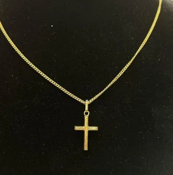 Pendentif croix or jaune