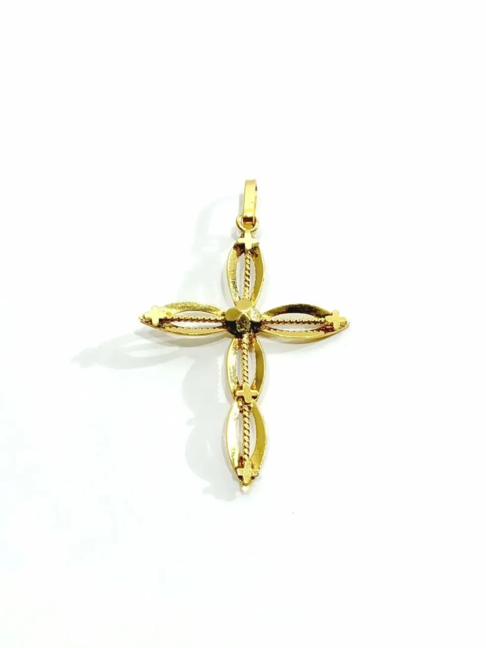 Pendentif Croix Or jaune