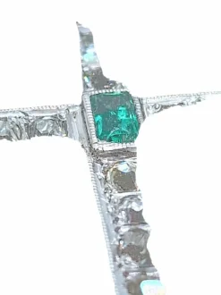 Pendentif Croix Platine Diamants Taille Ancienne et Émeraude début 900'