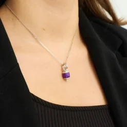 Pendentif Cube violet Diamants