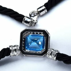 Pendentif des années 80