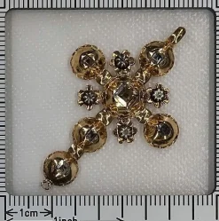 Pendentif diamant en or