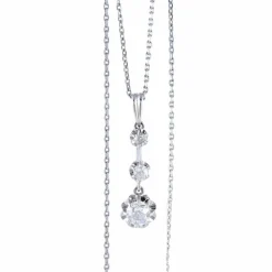 Pendentif Diamants 1900 sur chaîne