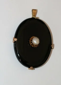 Pendentif En Onyx Et Perles XIXe