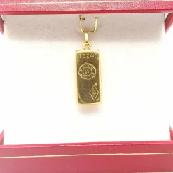 Pendentif en or jaune