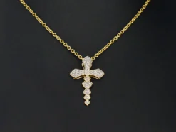 Pendentif en or jaune avec diamants