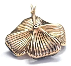 Pendentif en or jaune avec diamants