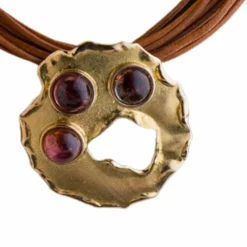 Pendentif en or jaune et tourmaline