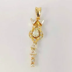 Pendentif en or jaune et diamants
