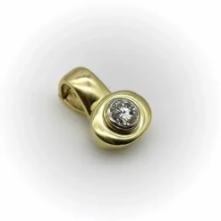 Pendentif en or jaune et diamant de 1 carat des années 1980