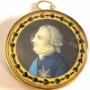 Pendentif en or miniature portrait de LOUIS XVI