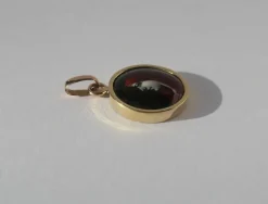 Pendentif Fabiola or émail de Limoges