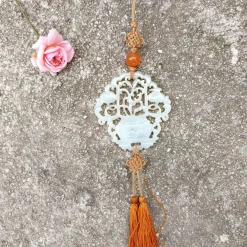 Pendentif jade bouquet