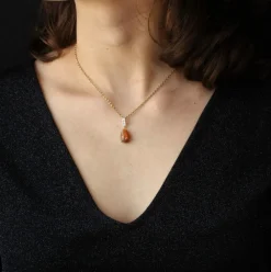 Pendentif opale et diamants