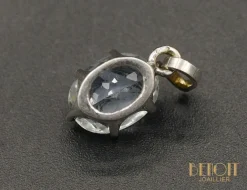 Pendentif or blanc aigue-marine