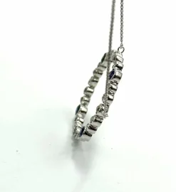 Pendentif or blanc diamants, saphirs