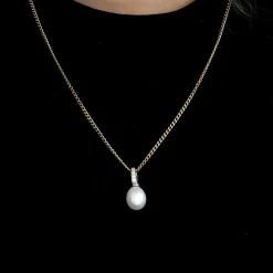 Pendentif or blanc Perle et diamants