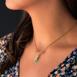 Pendentif or et émeraudes et diamants feuilles de vignes