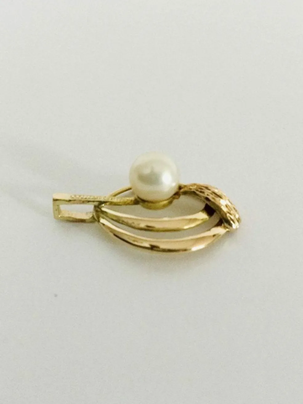 Pendentif Or Et Perle
