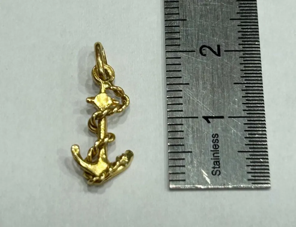 Pendentif or jaune