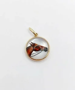 Pendentif or jaune, cristal d'Essex tête de cheval (circa 1900)