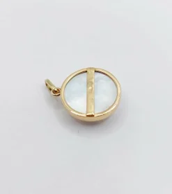 Pendentif or jaune, cristal d'Essex tête de cheval (circa 1900)