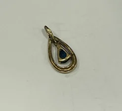 Pendentif or jaune saphir