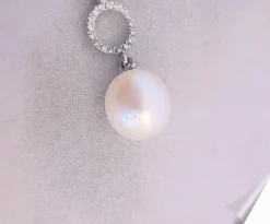 Pendentif Perle de Culture Diamants Or Blanc