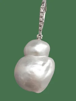 Pendentif perle mers du Sud, bélière or blanc et diamants