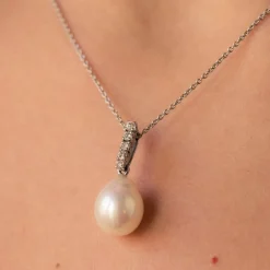 Pendentif Perles et Diamants