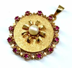 Pendentif porte photo perle et pierres rouges