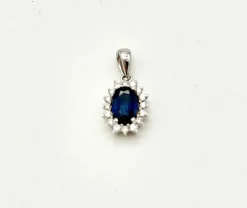 Pendentif saphir et diamants