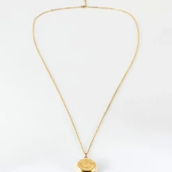 Pendentif souvenir et chaine en or jaune