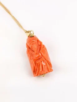 Pendentif vintage Lao Tseu corail orange